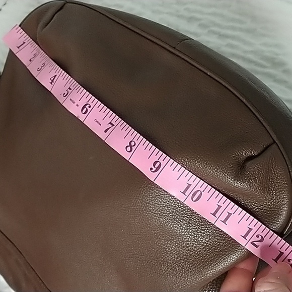 Marc Jacobs Bags gold accents - Picture 13 of 15